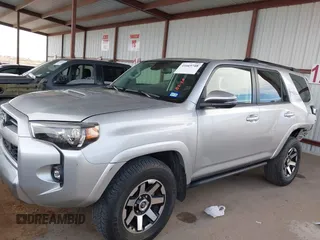 2021 Toyota 4Runner TRD Off Road Premium with VIN JTERU5JR1M5872195, listed as a IAAI auction lot 41669748 with 42,532 mi miles and . Bid and sale history available at DreamBid. Image 14.
