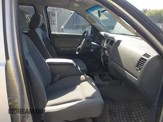 2006 Dodge Dakota SLT with VIN 1D7HW48N56S503261, listed as a IAAI auction lot 42562979 with 200,676 mi miles and . Bid and sale history available at DreamBid. Image 5.