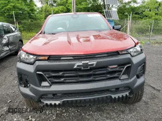 2024 Chevrolet Colorado 4WD Trail Boss with VIN 1GCPTEEK5R1271947, listed as a Copart auction lot 61806975 with 7,454 mi miles and Salvage title. Bid and sale history available at DreamBid. Image 5.