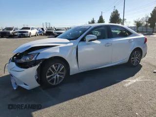 2018 Lexus IS 300 z VIN JTHBA1D22J5077107, wystawiony jako Copart lot #80559364 z przebiegiem 44 754 mil mil oraz Szkoda całkowita • Salvage title. Historia ofert i sprzedaży dostępna na DreamBid. Obrazek 1.