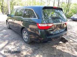 2013 Honda Odyssey EX-L with VIN 5FNRL5H69DB025040, listed as a IAAI auction lot 42078699 with 181,470 mi miles and . Bid and sale history available at carsss.com. Image 3.