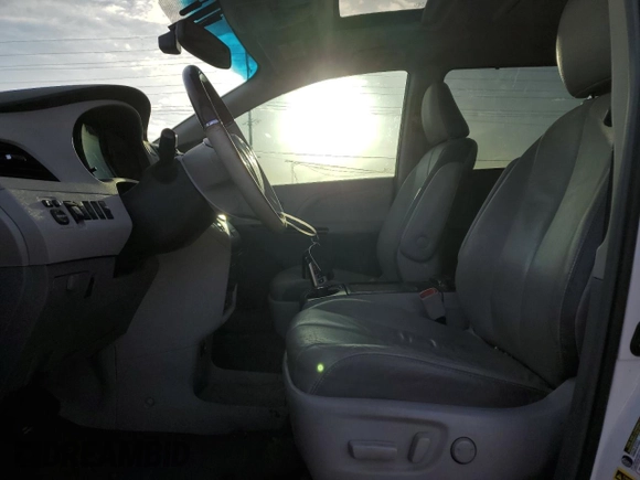 2014 Toyota Sienna Ltd with VIN 5TDDK3DC4ES077069, listed as a Copart auction lot 51639955 with 157,107 mi miles and Salvage Title. Bid and sale history available at carsss.com. Image 7.