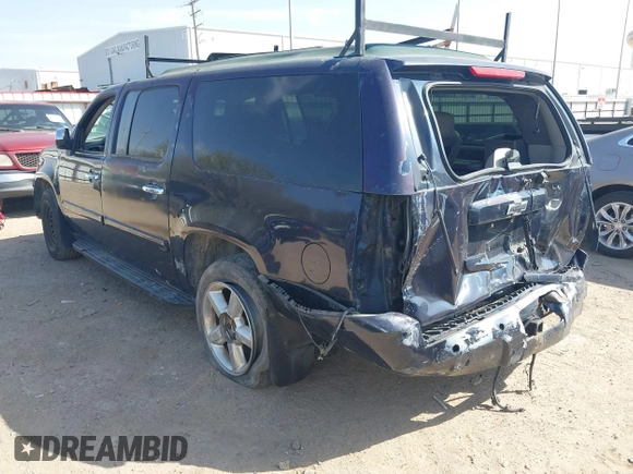 2008 Chevrolet Suburban LT w/3LT with VIN 1GNFK16328J113022, listed as a IAAI auction lot 41769498 with 160,487 mi miles. Bid and sale history available at carsss.com. Image 3.