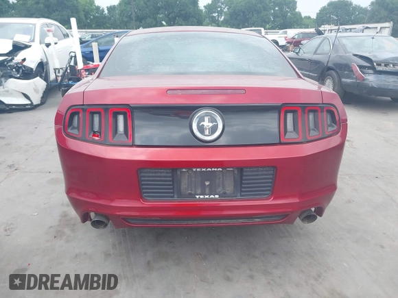 2014 Ford Mustang V6 z VIN 1ZVBP8AM3E5332204, wystawiony jako IAAI lot #42170138 z przebiegiem 112 105 mil mil oraz . Historia ofert i sprzedaży dostępna na DreamBid. Obrazek 16.