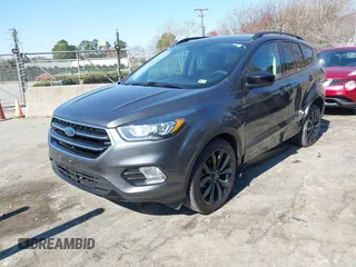 2017 Ford Escape SE with VIN 1FMCU9GD9HUC84906, listed as a IAAI auction lot 41762989 with 147,721 mi miles. Bid and sale history available at carsss.com. Image 17.
