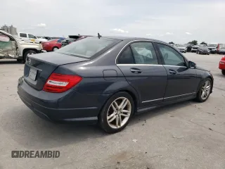 2014 Mercedes-Benz C 250 Sport with VIN WDDGF4HB6ER308115, listed as a Copart auction lot 62885535 with 173,161 mi miles and Clean title. Bid and sale history available at DreamBid. Image 3.