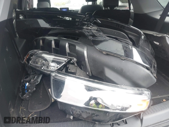 2022 Ford Explorer XLT with VIN 1FMSK8DH6NGB16928, listed as a IAAI auction lot 41917630 with 51,427 mi miles and . Bid and sale history available at DreamBid. Image 12.
