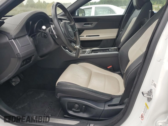 2018 Jaguar XF 25t R-Sport with VIN SAJBL4FX7JCY55677, listed as a Copart auction lot 74471414 with 36,132 mi miles and Salvage Title. Bid and sale history available at carsss.com. Image 7.