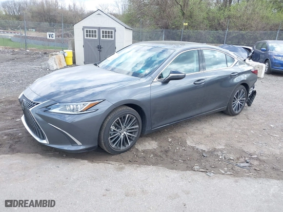 2022 Lexus ES with VIN 58ADZ1B13NU132242, listed as a IAAI auction lot 41925701 with 30,381 mi miles. Bid and sale history available at carsss.com. Image 18.