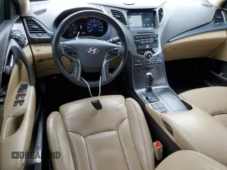 2017 Hyundai Azera z VIN KMHFG4JG1HA583172, wystawiony jako Copart lot #51074885 z przebiegiem 118 667 mil mil oraz Czysty tytuł • Clean title. Historia ofert i sprzedaży dostępna na DreamBid. Obrazek 8.