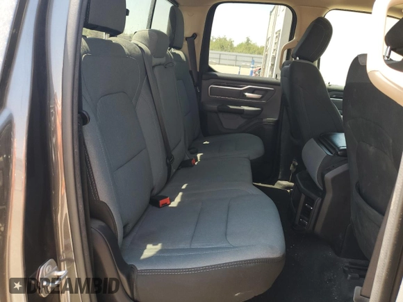 2020 Ram 1500 Big Horn с VIN 1C6RREBG3LN289426, выставлен на аукционе Copart как лот 65941954 с пробегом 49 561 миль миль и Списание • Salvage title. История ставок и продаж доступна на DreamBid. Изображение 10.