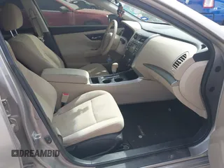 2015 Nissan Altima SV z VIN 1N4AL3APXFC123035, wystawiony jako IAAI lot #41926150 z przebiegiem 176 186 mil mil oraz . Historia ofert i sprzedaży dostępna na DreamBid. Obrazek 5.