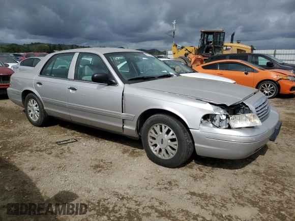 2004 Ford Crown Victoria LX с VIN 2FAHP74W04X168238, выставлен на аукционе Copart как лот 50842995 с пробегом 63 313 миль миль и Списание • Salvage title. История ставок и продаж доступна на DreamBid. Изображение 4.