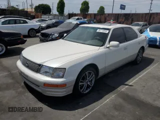 1995 Lexus LS 400 z VIN JT8UF22E4S0006311, wystawiony jako Copart lot #56714955 z przebiegiem 234 069 mil mil oraz Czysty tytuł • Clean title. Historia ofert i sprzedaży dostępna na DreamBid. Obrazek 1.