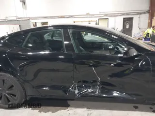 2022 Tesla Model S with VIN 5YJSA1E58NF478403, listed as a IAAI auction lot 41533099 with 42,779 mi miles and . Bid and sale history available at DreamBid. Image 6.