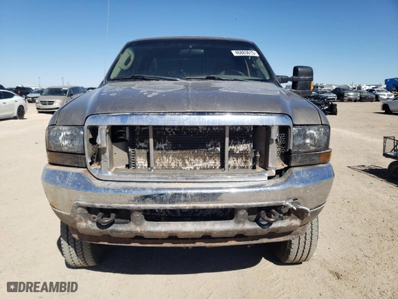 2004 Ford Super Duty F-250 XL with VIN 1FTNW21P04EA05364, listed as a Copart auction lot 46883615 with 229,273 mi miles and Salvage Title. Bid and sale history available at carsss.com. Image 5.