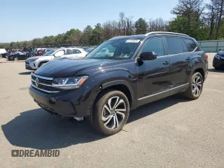 2022 Volkswagen Atlas SEL with VIN 1V2BP2CA9NC519850, listed as a Copart auction lot 61124825 with 26,243 mi miles and Salvage title. Bid and sale history available at DreamBid. Image 1.