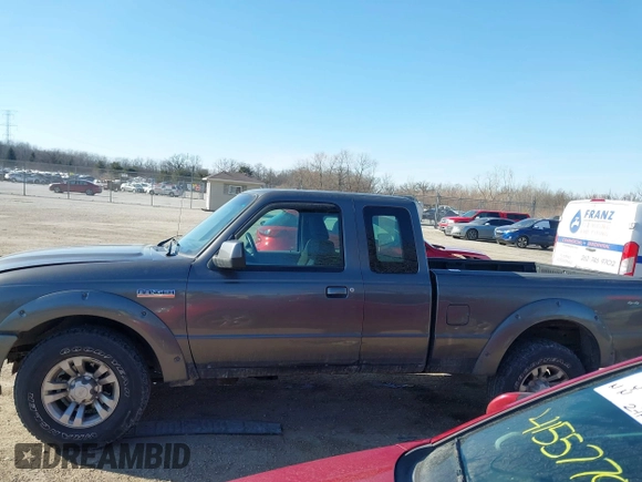 2010 Ford Ranger XLT with VIN 1FTLR4FE8APA27808, listed as a IAAI auction lot 41558275 with 91,173 mi miles. Bid and sale history available at carsss.com. Image 14.