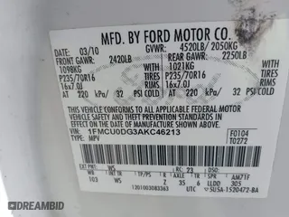 2010 Ford Escape XLT with VIN 1FMCU0DG3AKC46213, listed as a IAAI auction lot 41948197 with 167,761 mi miles. Bid and sale history available at carsss.com. Image 9.