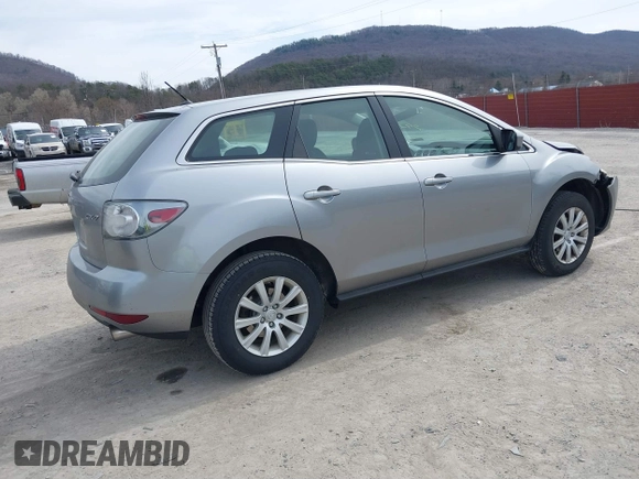 2010 Mazda CX-7 SV z VIN JM3ER2W58A0302929, wystawiony jako IAAI lot #41839473 z przebiegiem 163 416 mil mil oraz . Historia ofert i sprzedaży dostępna na DreamBid. Obrazek 4.