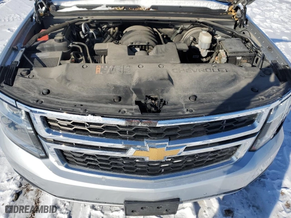 2019 Chevrolet Suburban LT with VIN 1GNSKHKC0KR380519, listed as a Copart auction lot 45405935 with 101,110 mi miles and Salvage Title. Bid and sale history available at carsss.com. Image 14.