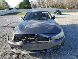 2015 BMW 3 Series 320i xDrive with VIN WBA3C3C59FK202407, listed as a Copart auction lot 49162755 with 86,860 mi miles and Salvage Title. Bid and sale history available at carsss.com. Image 5.