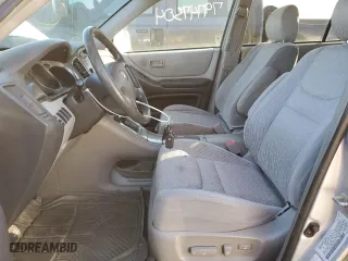 2002 Toyota Highlander with VIN JTEGF21A920061006, listed as a Copart auction lot 79747304 with 220,203 mi miles and Salvage Title. Bid and sale history available at carsss.com. Image 7.