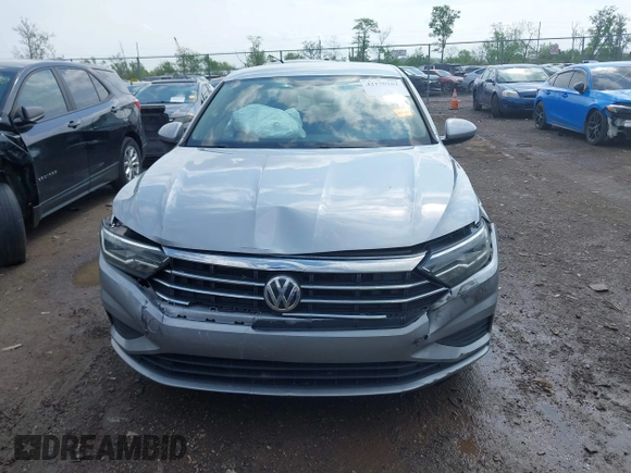 2019 Volkswagen Jetta S with VIN 3VWC57BUXKM249152, listed as a IAAI auction lot 42170262 with 86,735 mi miles and . Bid and sale history available at DreamBid. Image 13.