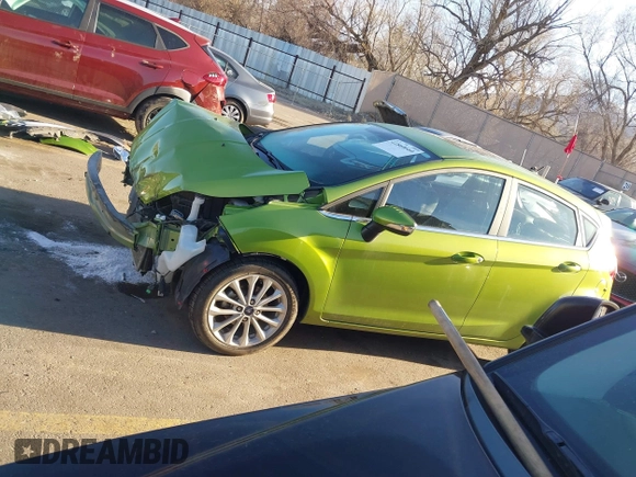 2018 Ford Fiesta Titanium z VIN 3FADP4FJ2JM142861, wystawiony jako IAAI lot #41860660 z przebiegiem 20 820 mil mil oraz . Historia ofert i sprzedaży dostępna na DreamBid. Obrazek 15.