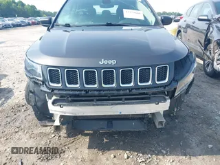 2018 Jeep Compass Sport with VIN 3C4NJDAB2JT136225, listed as a IAAI auction lot 42279668 with 145,967 mi miles and . Bid and sale history available at DreamBid. Image 18.