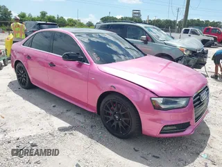 2014 Audi A4 Premium z VIN WAUBFAFL7EN013642, wystawiony jako IAAI lot #42525369 z przebiegiem 132 951 mil mil oraz . Historia ofert i sprzedaży dostępna na DreamBid. Obrazek 1.