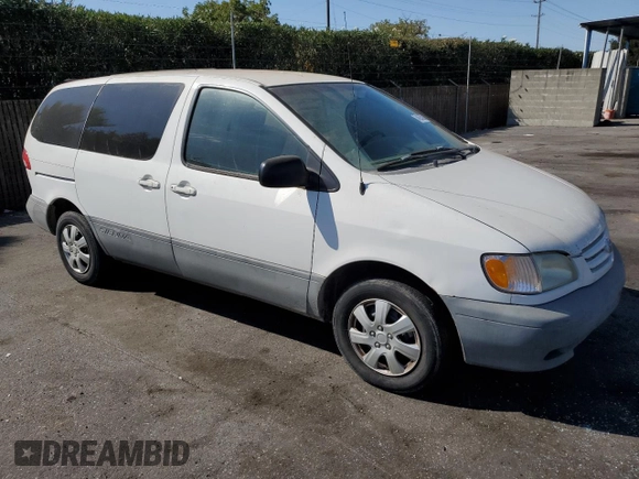 2002 Toyota Sienna CE with VIN 4T3ZF19C22U466357, listed as a Copart auction lot 74635894 with 285,291 mi miles and Clean Title. Bid and sale history available at carsss.com. Image 4.