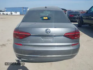 2017 Volkswagen Passat 1.8T SE with VIN 1VWBT7A37HC014695, listed as a IAAI auction lot 41816781 with 185,436 mi miles. Bid and sale history available at carsss.com. Image 15.