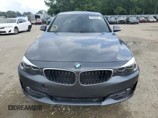 2018 BMW 3 Series 340i xDrive with VIN WBA8Y3C56JG451203, listed as a Copart auction lot 61069864 with 62,895 mi miles and Salvage Title. Bid and sale history available at carsss.com. Image 5.