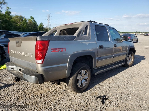 2003 Chevrolet Avalanche with VIN 3GNEK13T63G272779, listed as a Copart auction lot 50891385 with 0 mi miles and Salvage Title. Bid and sale history available at carsss.com. Image 3.