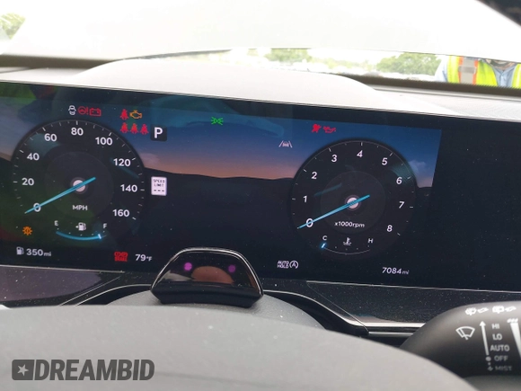 2025 Genesis GV80 Standard z VIN KMUHFESBXSU255275, wystawiony jako IAAI lot #42399412 z przebiegiem 7 084 mil mil oraz . Historia ofert i sprzedaży dostępna na DreamBid. Obrazek 7.
