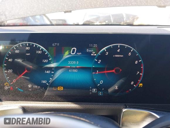 2021 Mercedes-Benz GLB 250 z VIN W1N4M4HB8MW115802, wystawiony jako IAAI lot #41738469 z przebiegiem 41 980 mil mil oraz . Historia ofert i sprzedaży dostępna na DreamBid. Obrazek 7.