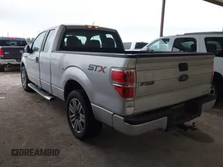 2014 Ford F-150 XL with VIN 1FTEX1CMXEFC92119, listed as a IAAI auction lot 41605366 with 231,453 mi miles and . Bid and sale history available at DreamBid. Image 3.