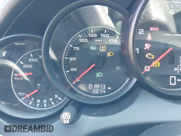 2013 Porsche Cayenne с VIN WP1AA2A21DLA02081, выставлен на аукционе IAAI как лот 42559417 с пробегом 81 413 миль миль и . История ставок и продаж доступна на DreamBid. Изображение 16.