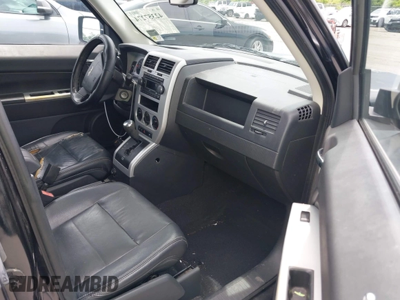 2008 Jeep Patriot Limited with VIN 1J8FT48W78D575954, listed as a IAAI auction lot 42357274 with 102,687 mi miles and . Bid and sale history available at DreamBid. Image 5.