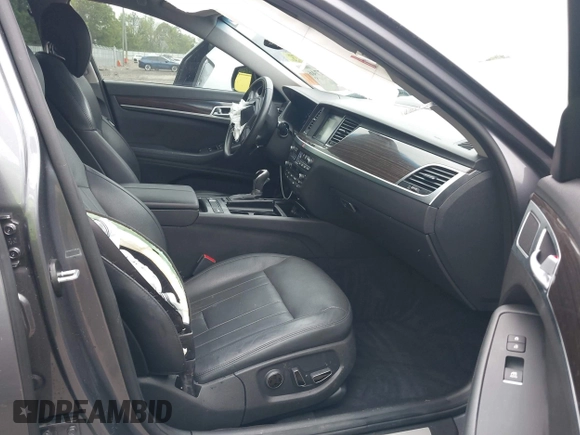 2015 Hyundai Genesis 3.8L z VIN KMHGN4JE5FU082290, wystawiony jako IAAI lot #42097746 z przebiegiem 116 079 mil mil oraz . Historia ofert i sprzedaży dostępna na DreamBid. Obrazek 5.
