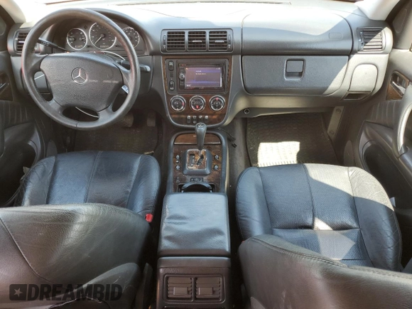 2005 Mercedes-Benz M 350 with VIN 4JGAB57E65A561071, listed as a Copart auction lot 58120345 with 170,427 mi miles and Salvage title. Bid and sale history available at DreamBid. Image 8.