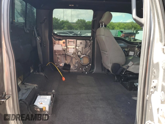 2018 Ford F-150 XL с VIN 1FTEW1C50JKF19590, выставлен на аукционе Copart как лот 61904845 с пробегом 41 038 миль миль и Списание • Salvage title. История ставок и продаж доступна на DreamBid. Изображение 10.