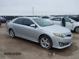 2012 Toyota Camry L with VIN 4T1BF1FKXCU060723, listed as a IAAI auction lot 41699365 with 211,767 mi miles. Bid and sale history available at carsss.com. Image 1.