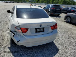2011 BMW 3 Series 328i xDrive z VIN WBAPK7C58BA969886, wystawiony jako Copart lot #54776625 z przebiegiem 168 827 mil mil oraz Szkoda całkowita • Salvage title. Historia ofert i sprzedaży dostępna na DreamBid. Obrazek 6.