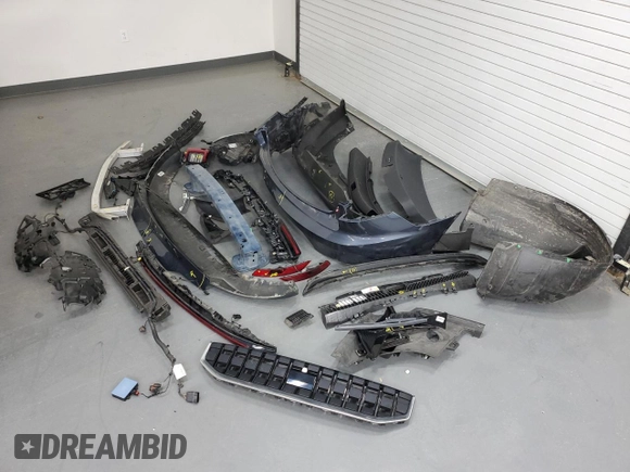 2023 Polestar 2 z VIN YSMEG3KA1PL115406, wystawiony jako Copart lot #57620695 z przebiegiem 40 952 mil mil oraz Tytuł czysty. Historia ofert i sprzedaży dostępna na DreamBid. Obrazek 12.