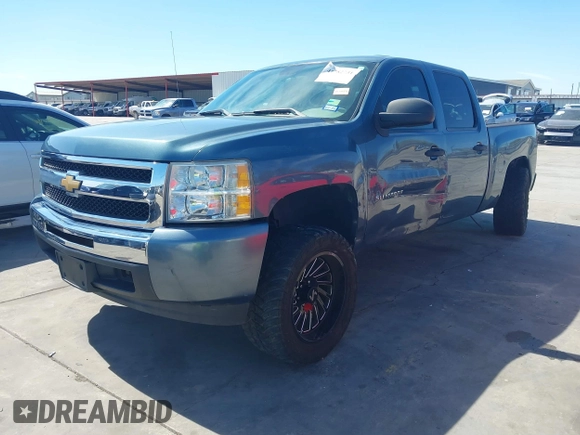 2013 Chevrolet Silverado 1500 with VIN 3GCPCPEA7DG343213, listed as a IAAI auction lot 41782731 with 109,795 mi miles and . Bid and sale history available at DreamBid. Image 2.