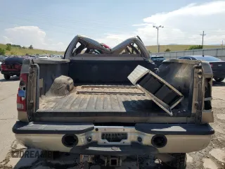 2002 Ford F-350 XL with VIN 1FTSW31F02EA71894, listed as a Copart auction lot 61207415 with 236,159 mi miles and Non repairable. Bid and sale history available at DreamBid. Image 6.