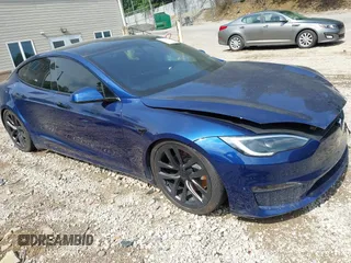 2022 Tesla Model S with VIN 5YJSA1E55NF486443, listed as a IAAI auction lot 42720110 with Not provided miles and . Bid and sale history available at DreamBid. Image 1.