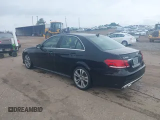 2014 Mercedes-Benz E 350 Sport with VIN WDDHF5KB2EA977354, listed as a IAAI auction lot 42403760 with 92,055 mi miles and . Bid and sale history available at DreamBid. Image 3.